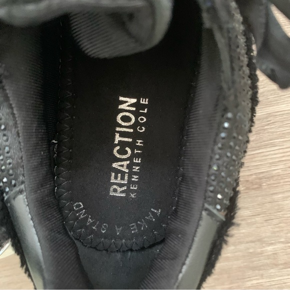 NWOT Kenneth Cole Reaction Rhinestone Claire Sneaker - Picture 9 of 12